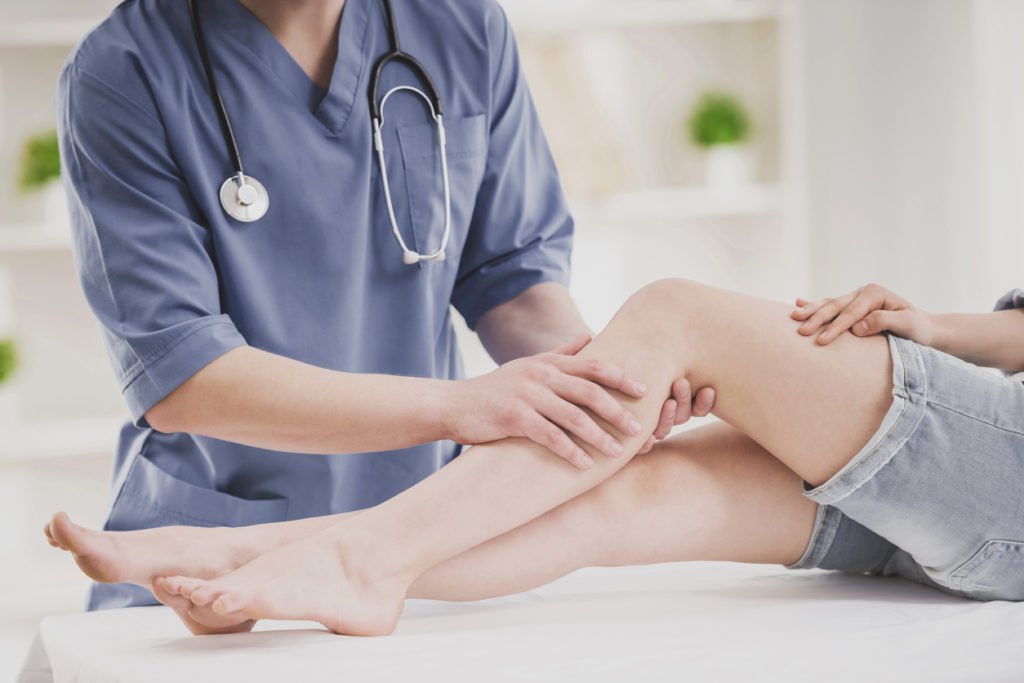 How to Choose the Best Orthopedic Doctor in Ahmedabad for Your Surgery